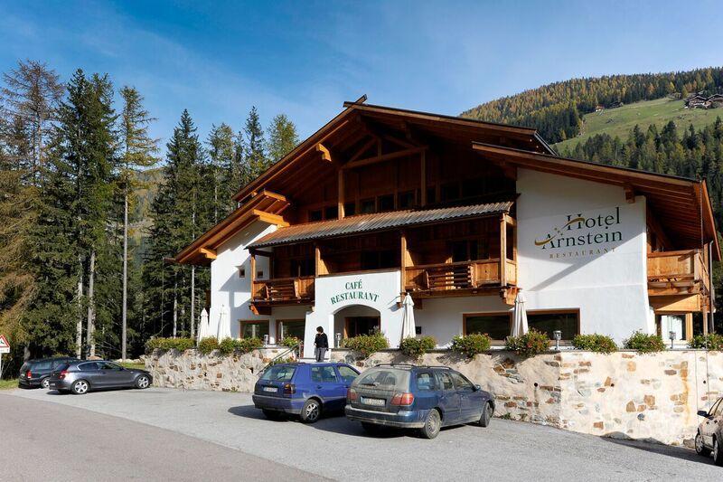 Hotel Arnstein Santa Gertrude Zewnętrze zdjęcie
