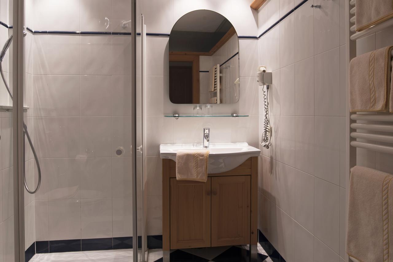 Hotel Arnstein Santa Gertrude Zewnętrze zdjęcie